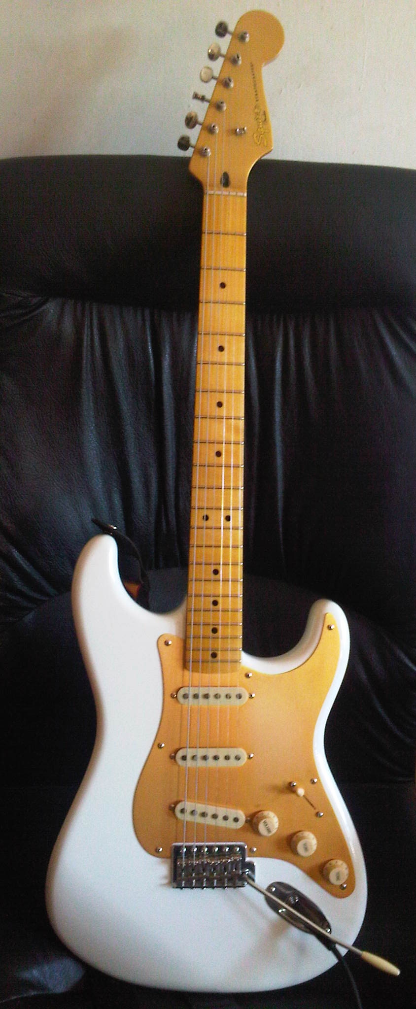 fender squier stratocaster serial number indonesian